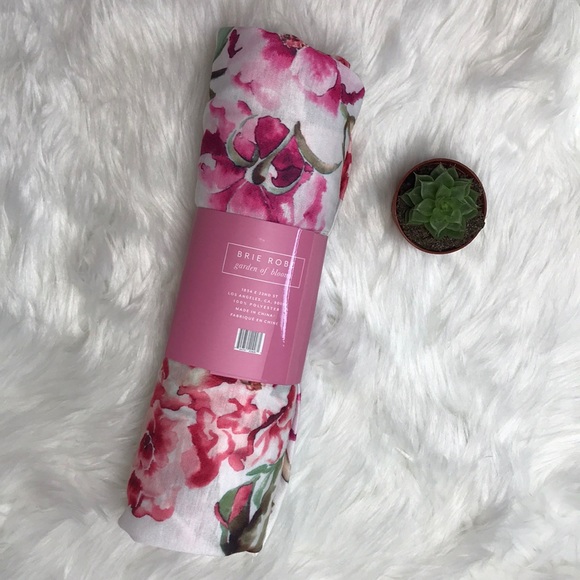 Show Me Your Mumu BRIE ROBE ~ GARDEN OF BLOOMS - Picture 7 of 7